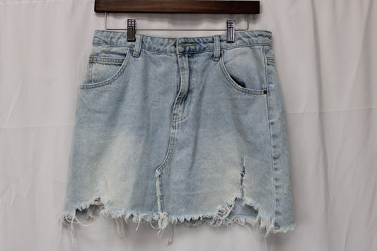 Q2 Light Wash Denim Skirt, Women’s XL