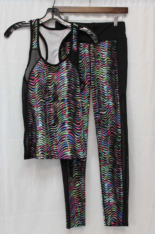 Women’s Multicolor 2 piece Athletic Set, L/XL