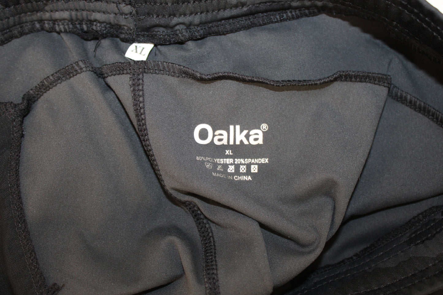 Oalka Active Capri Camo Leggings, Gray, Women’s XL
