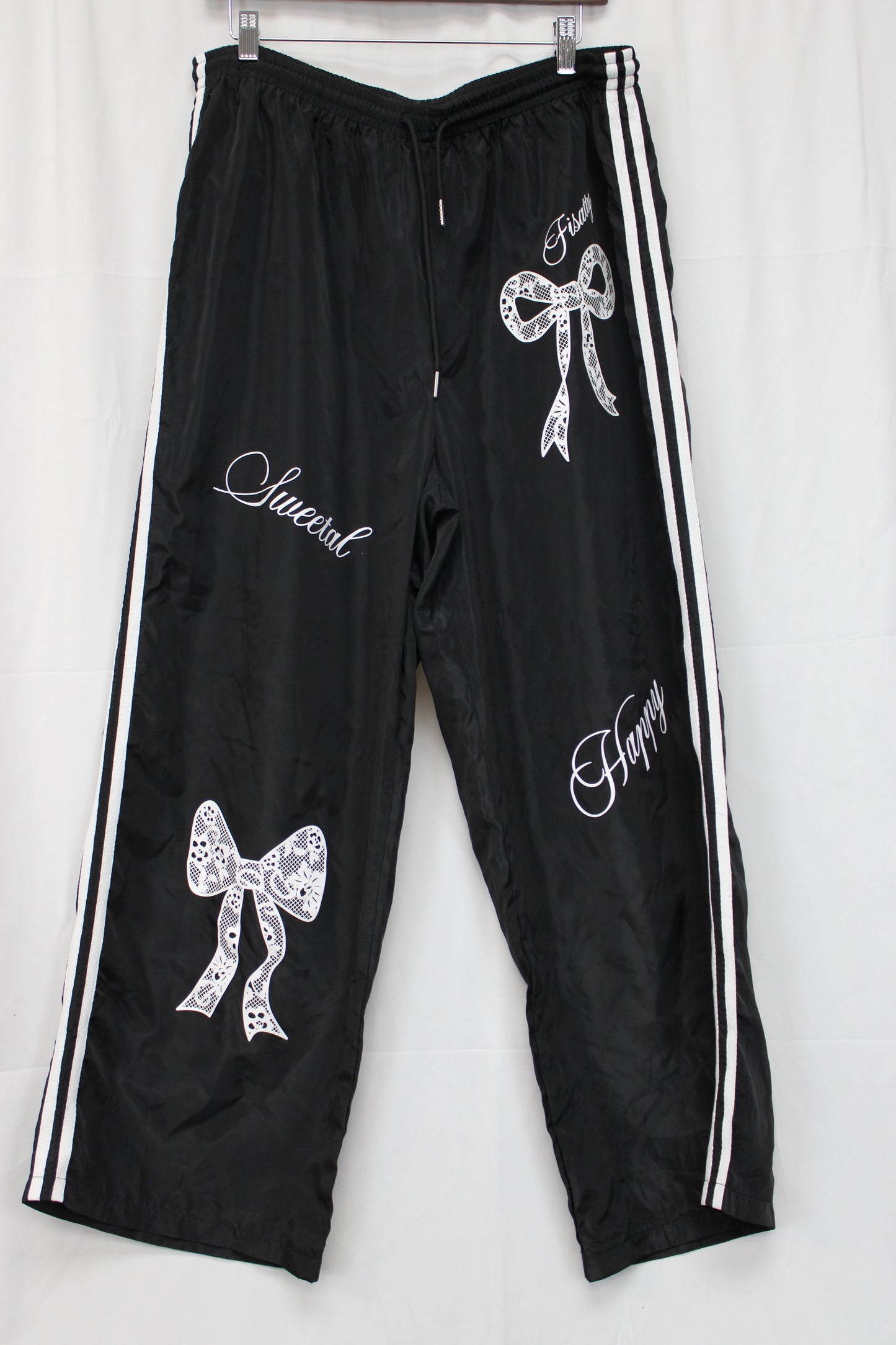 SHIEN Bow Sweatpants, Black/White, Women’s XL