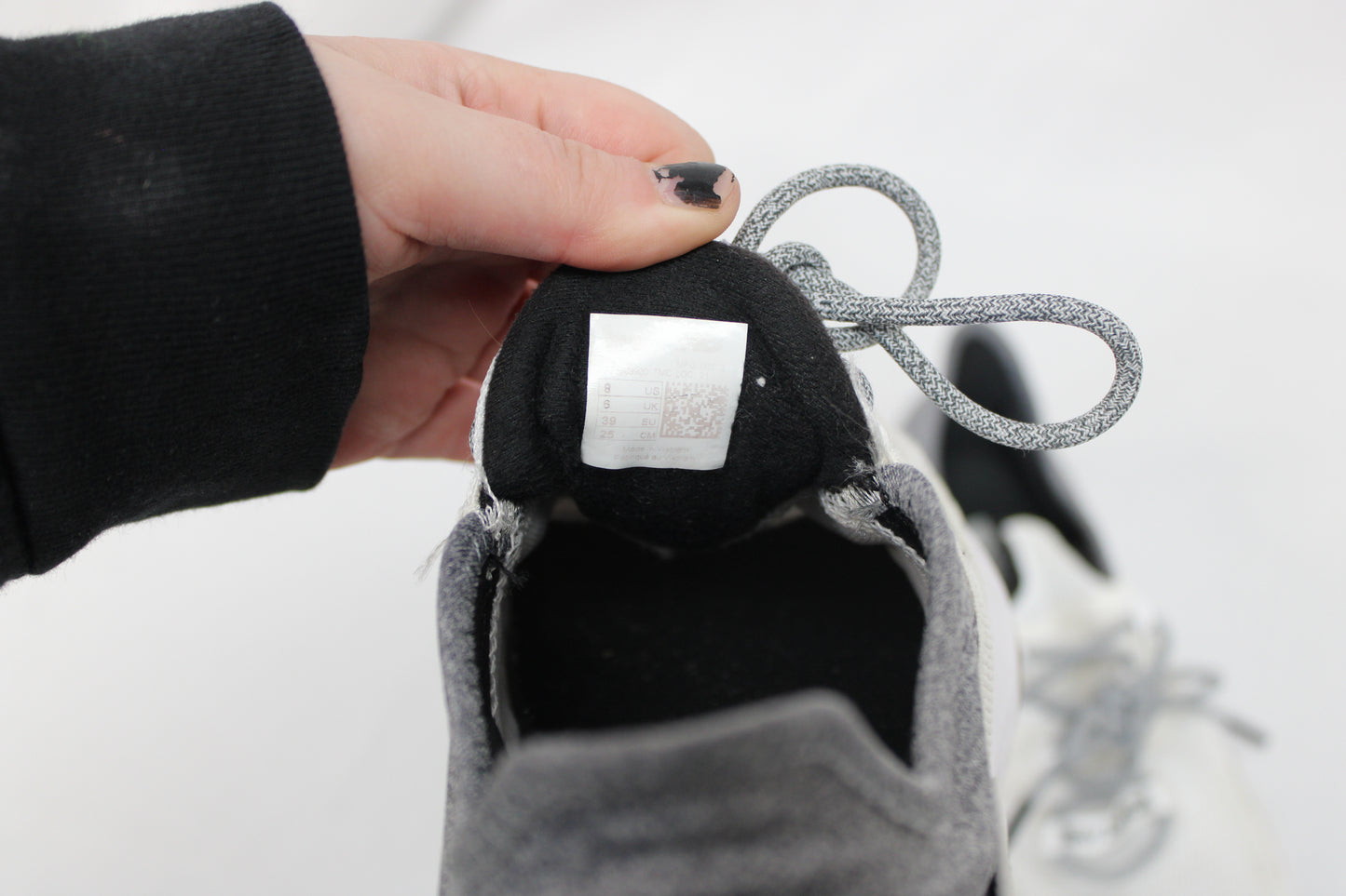 New Balance Fresh Foam Roav Sneakers, White/Gray, Women’s 8