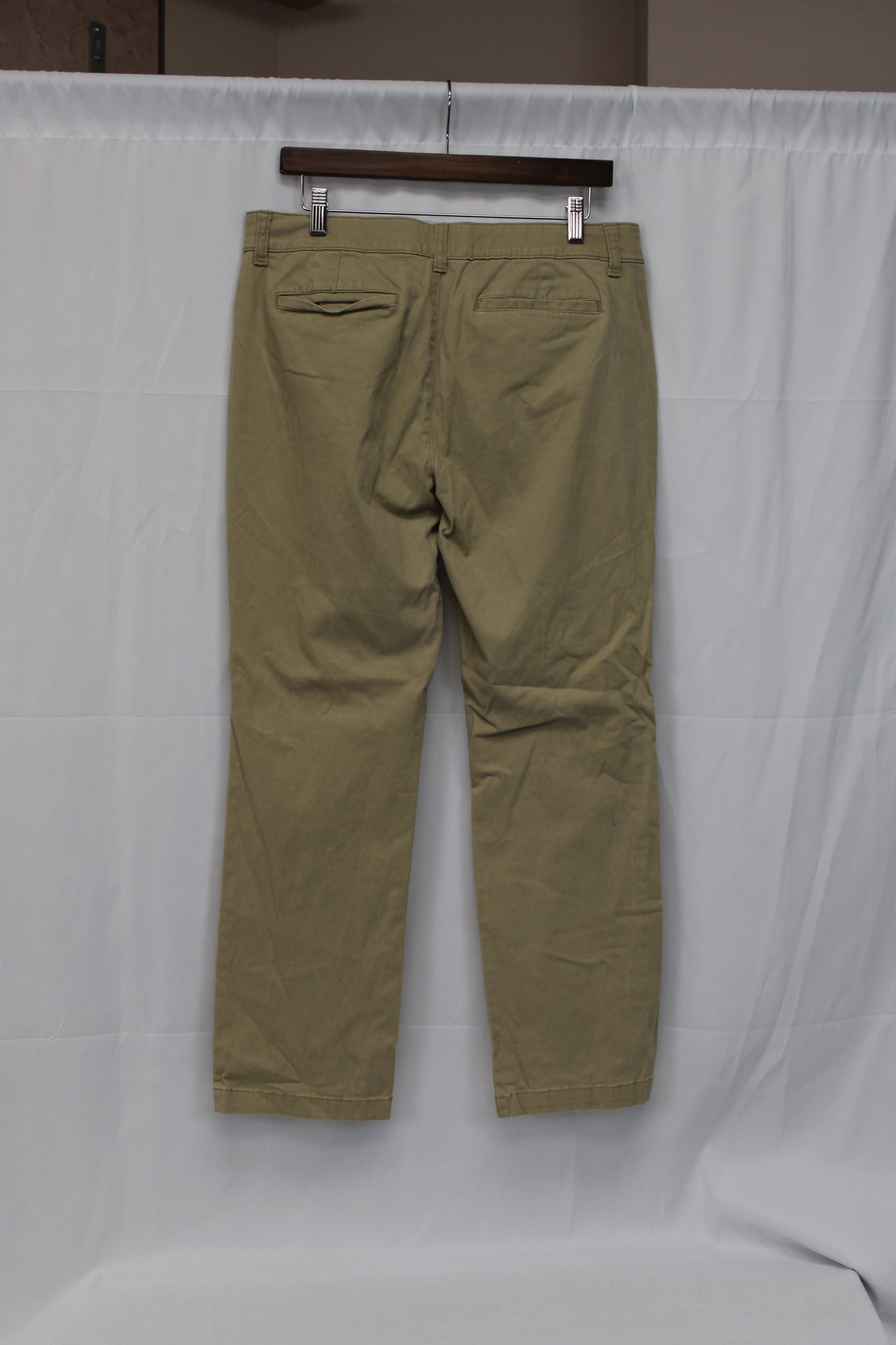 St John’s Bay Straight Leg Khakis, Women’s 14 Petite