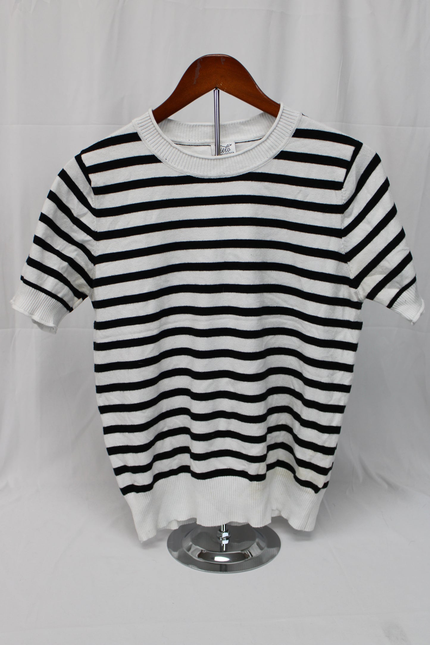 Cielo Stripped Knit Short Sleeve Top, Women’s L