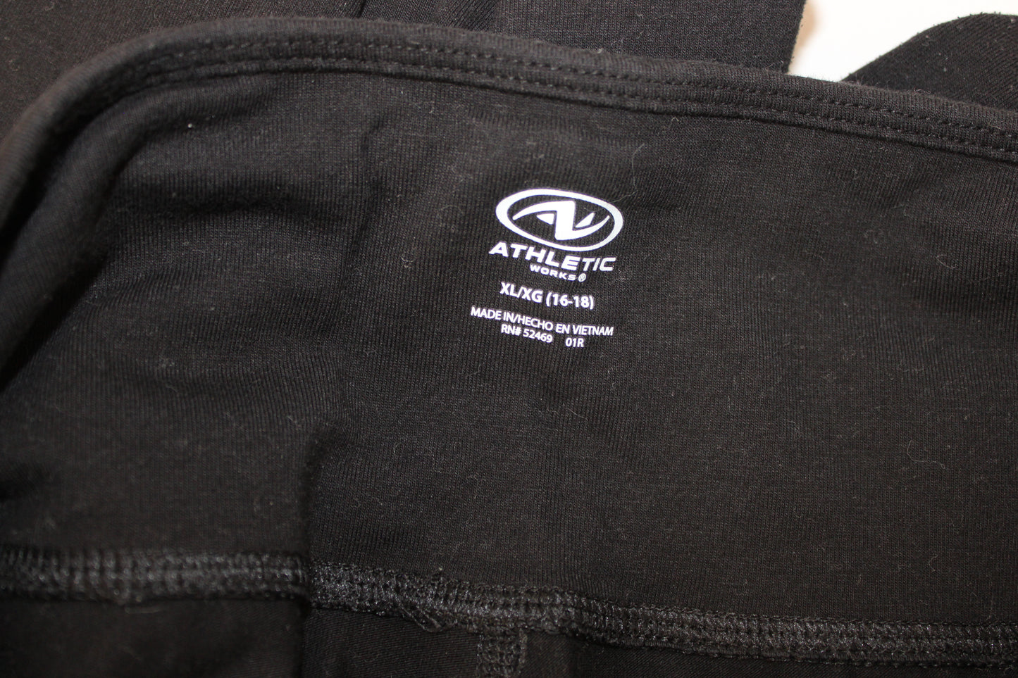 Athletic Works Capri Leggings, Women’s XL
