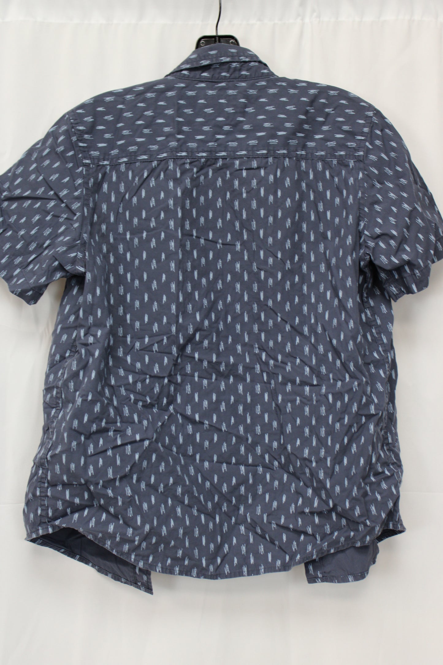 Urban Pipeline Short Sleeve Patterned Button Up, Blue. Youth XL