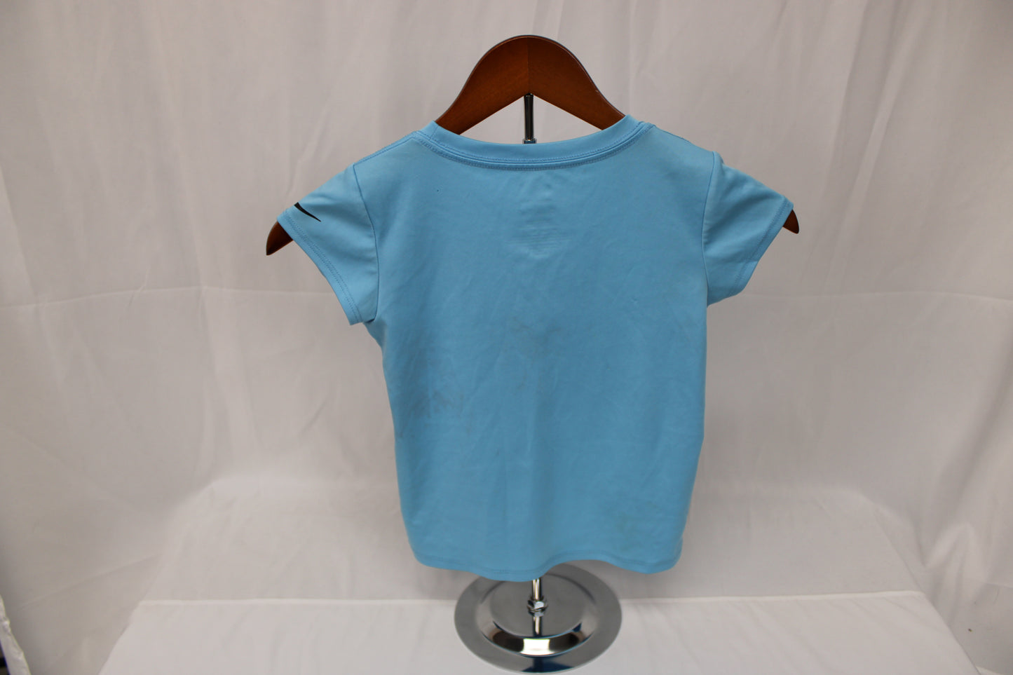Nike Dri-Fit Short Sleeve Athletic Shirt, Youth L