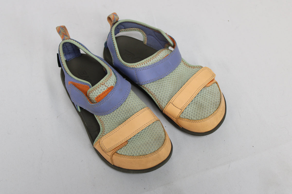 Teva Kids’ Hurricane Seekado Sandals, Multicolor, Youth 1