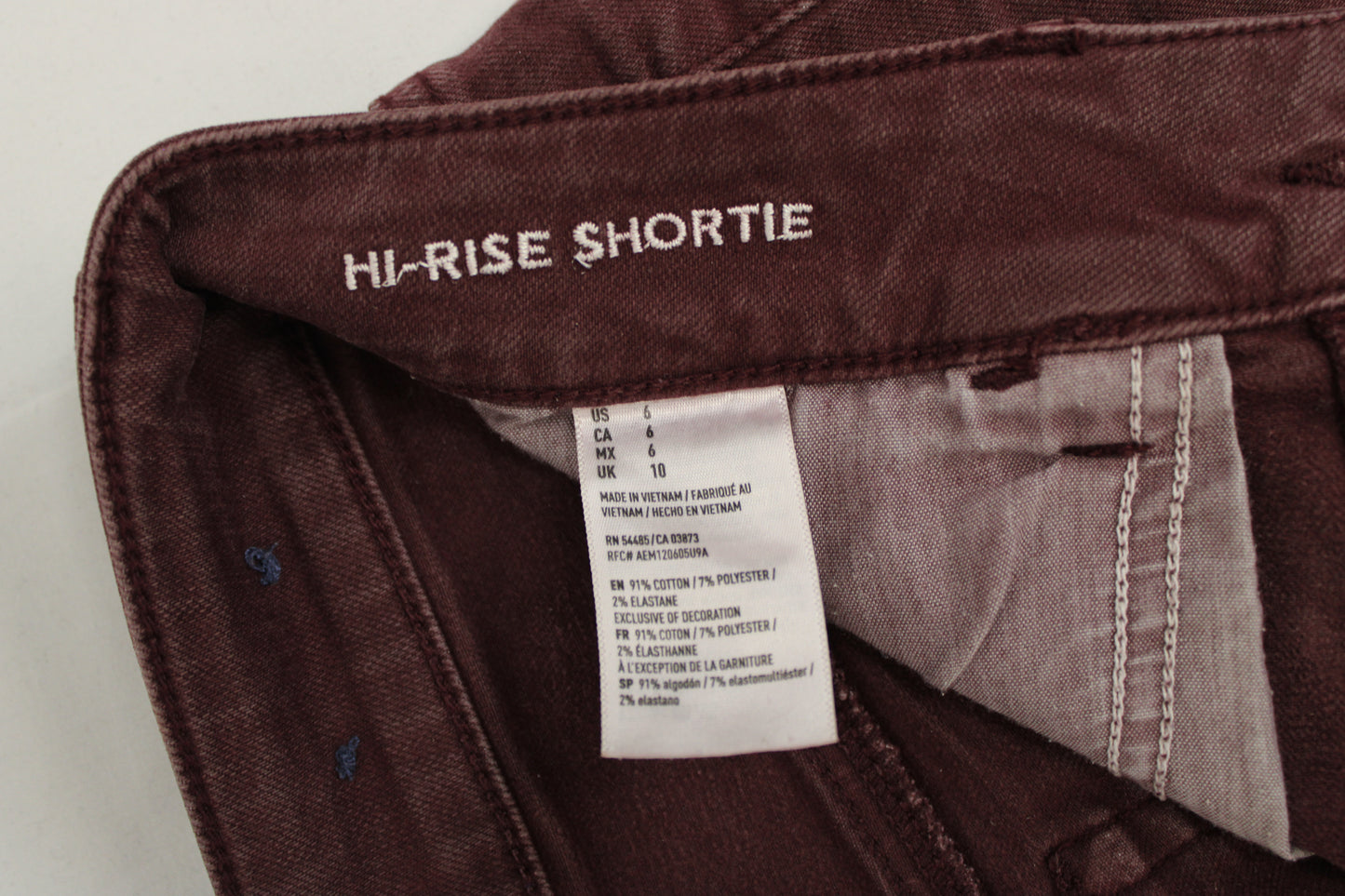 American Eagle High Rise Shorts, Burgundy, Women’s S