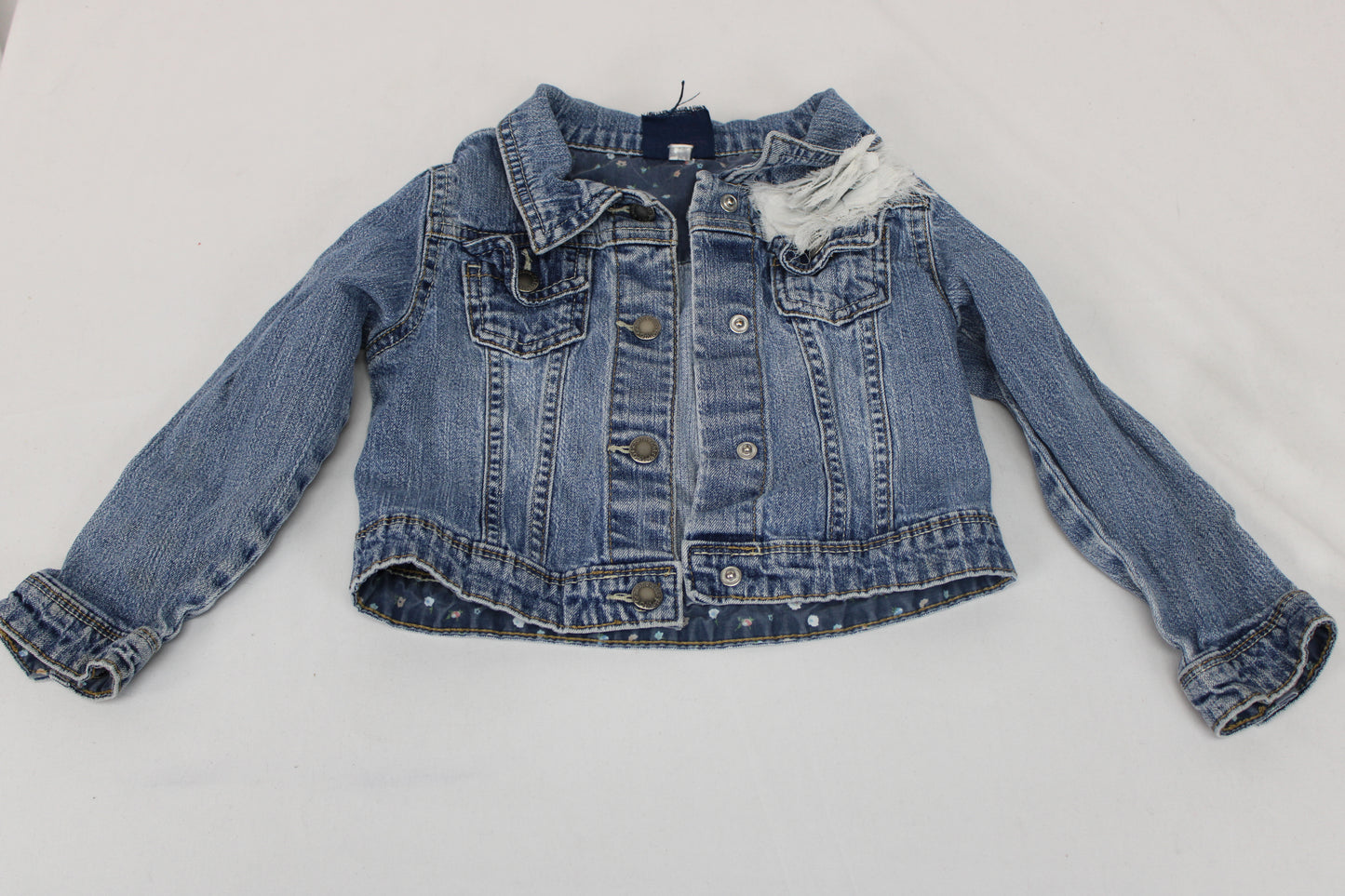 OshKosh Genuine Kids Distressed Denim Jacket, Girls 4T