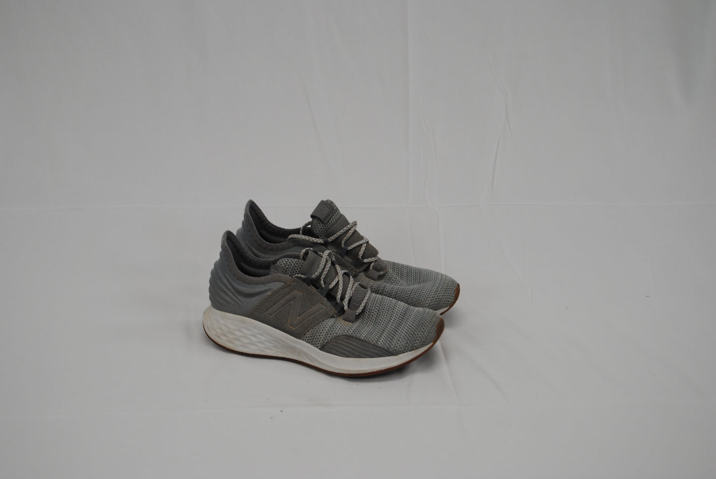 New Balance memory foam trainer, grey/white, youth sz. 2