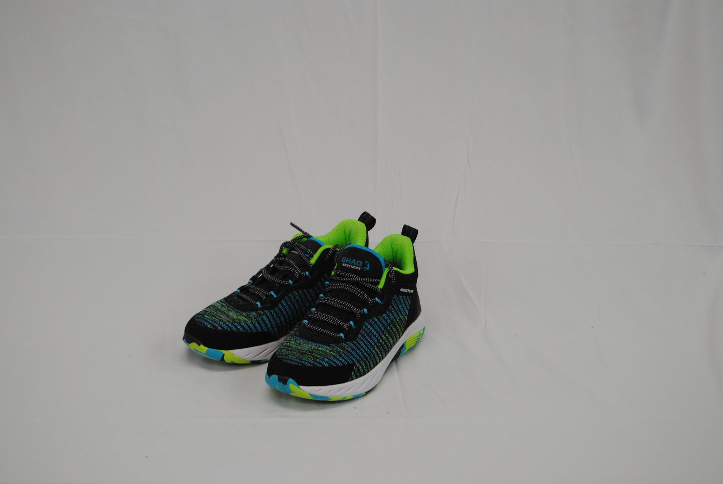 Skechers Shaq Durafusion basketball shoe, youth 2.5
