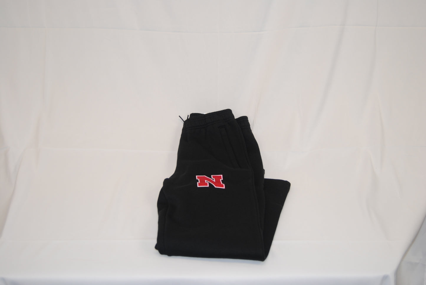 Adidas Nebraska Huskers black logo sweatpants, youth M (new)