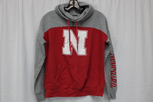Colosseum Nebraska Hoodie, Gray/Red, Women’s S