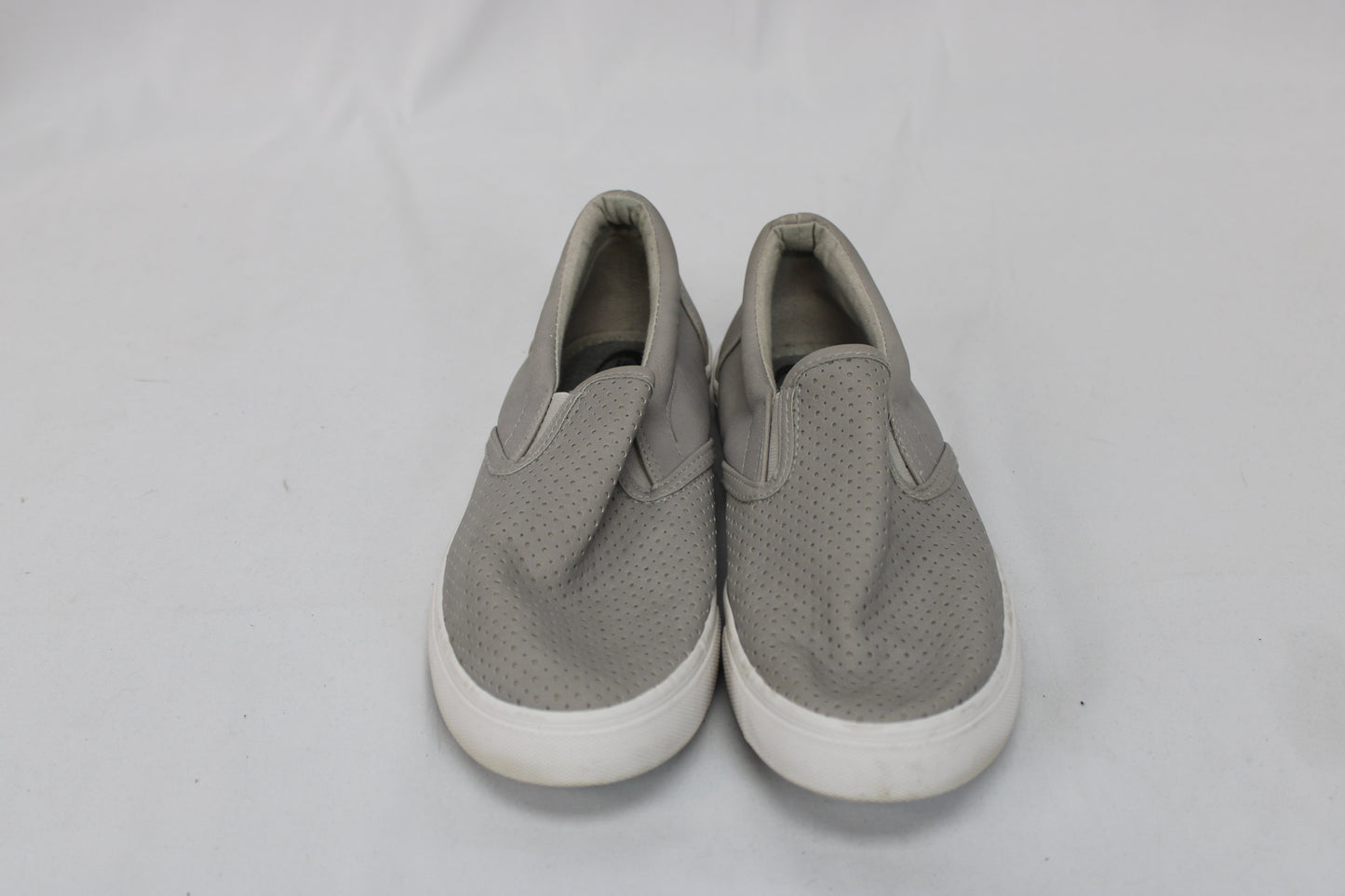 SODA Slip on Shoes, Gray, Women’s 9