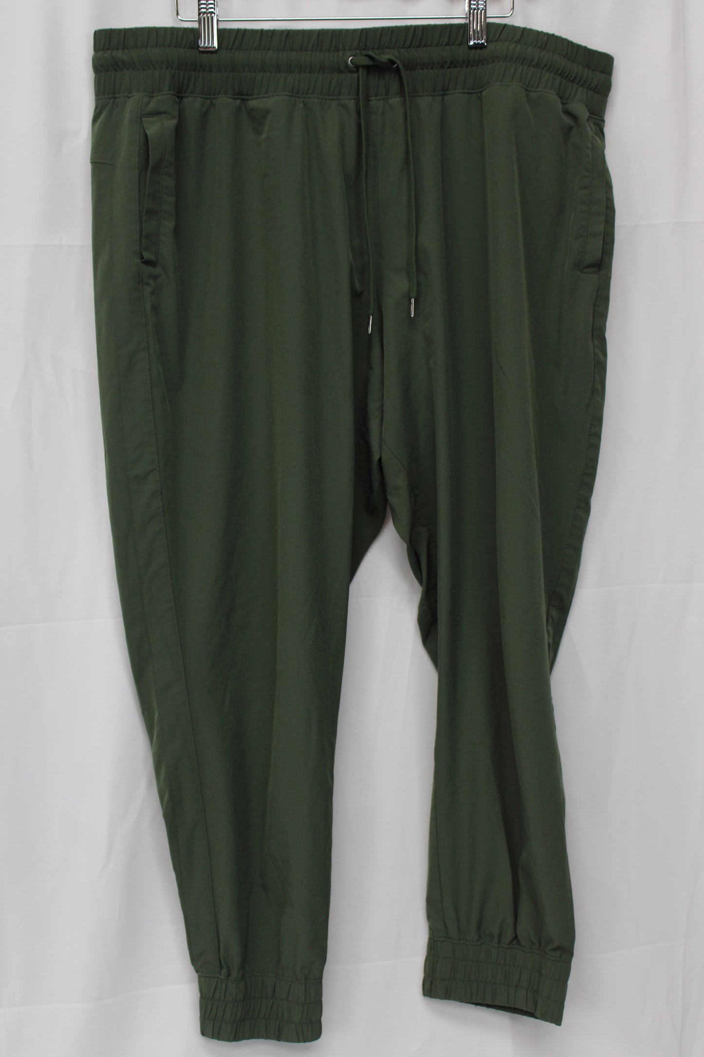 Tek Gear Athletic Capris, Green, Women’s XXL