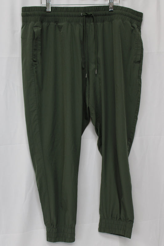Tek Gear Athletic Capris, Green, Women’s XXL