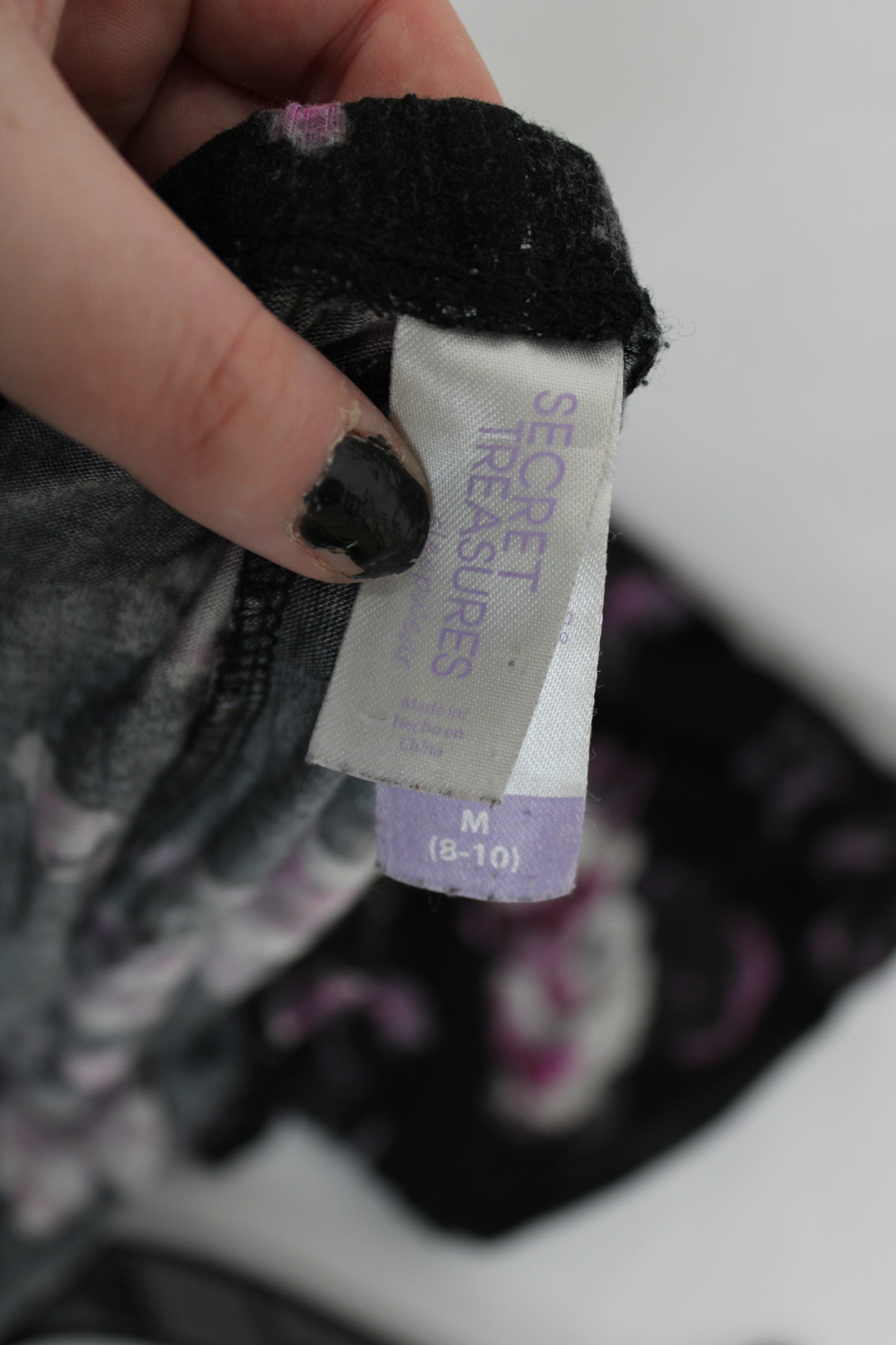 Secret Treasures Floral Pajama Set, Black/Purple, Women’s M