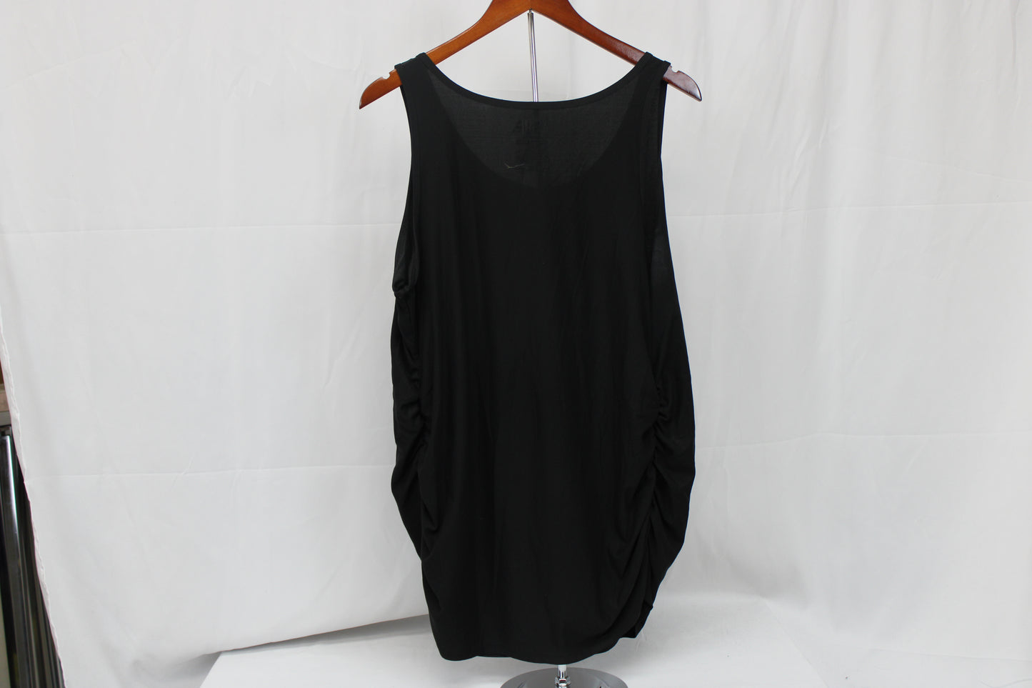 Time & Tru Cinched Tank Top, Black, Women’s XL
