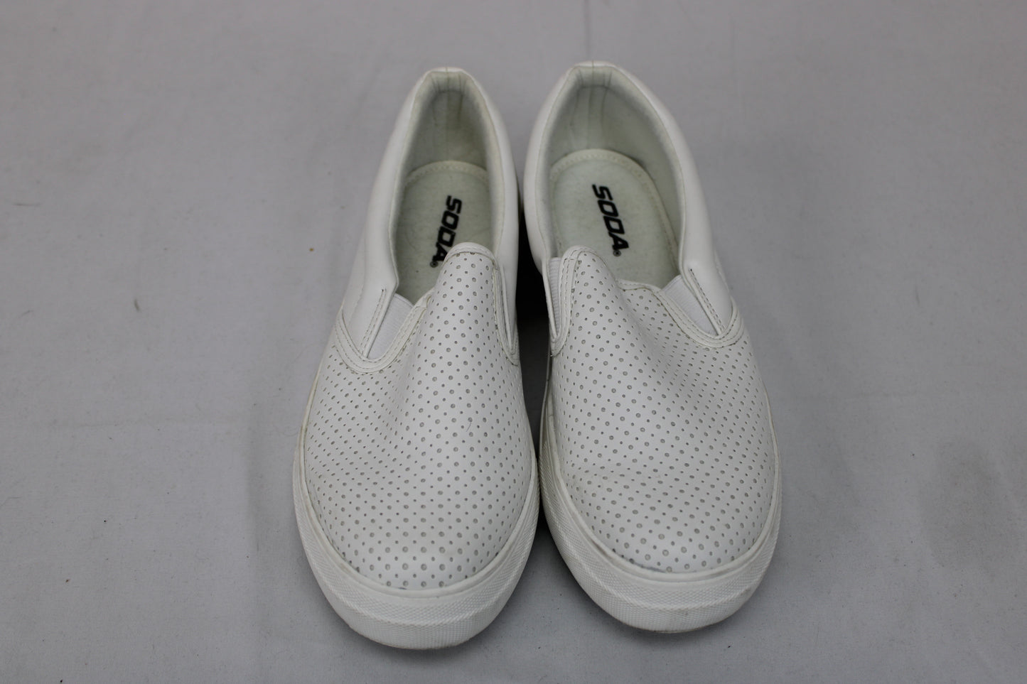 SODA Slip on Shoes, White, Women’s 9