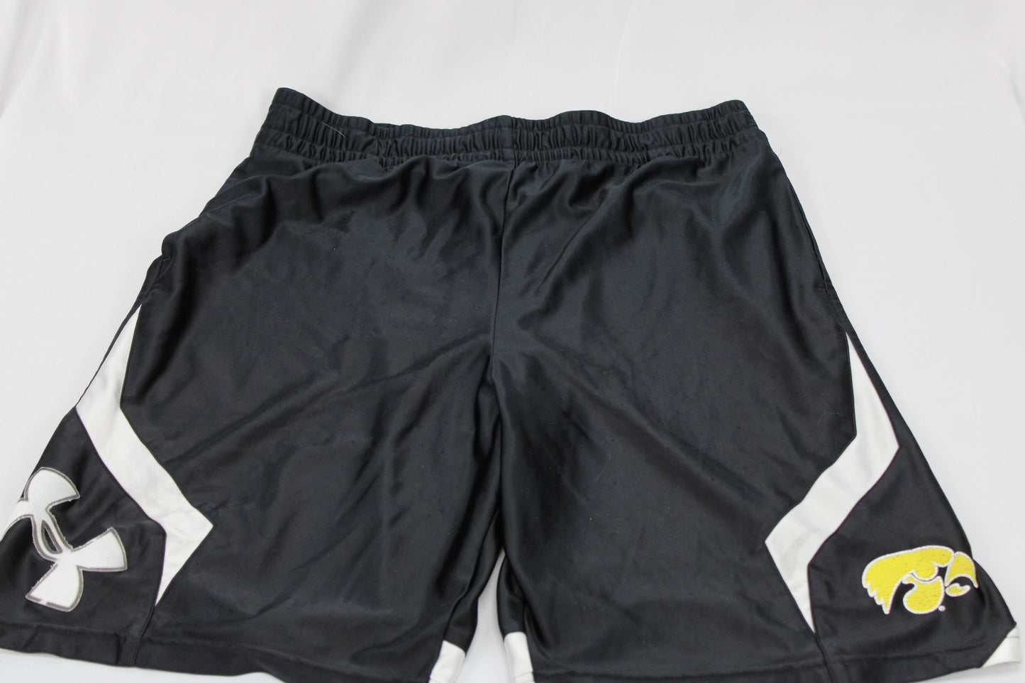 Under Armour Active Black Iowa Hawkeye Shorts, XL