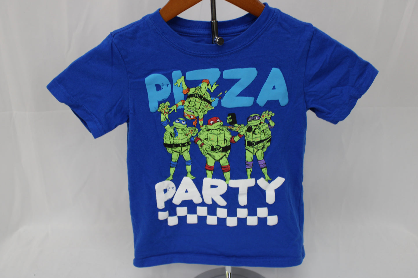 Nickelodeon Teenage Mutant Ninja Turtles graphic t-shirt, Boy’s 5T
