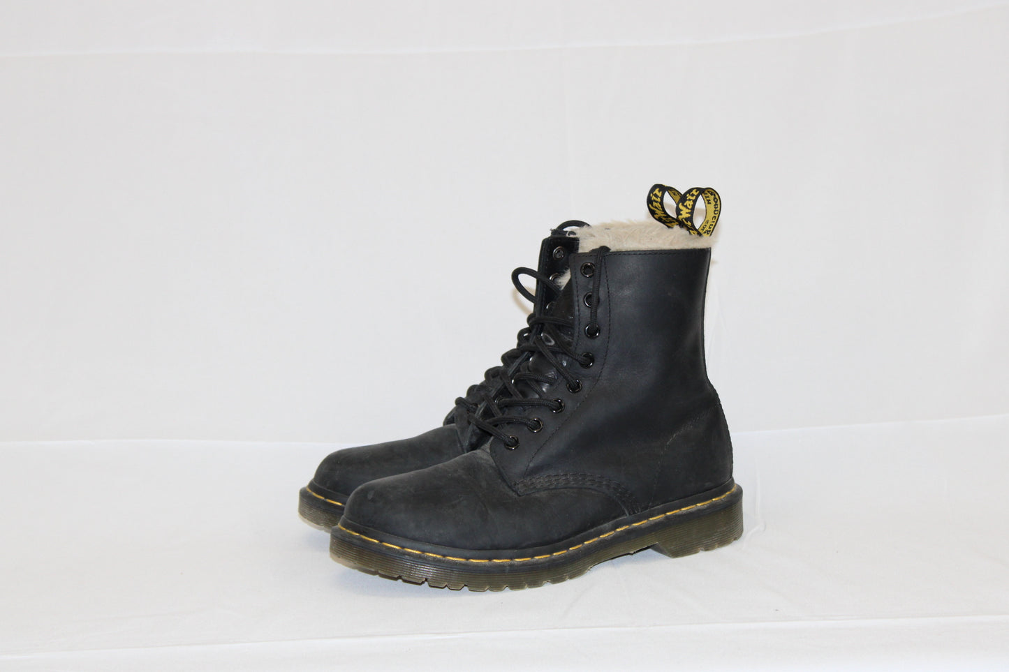 Dr. Martens Serena black leather, lined combat lace-up boot, Women's size 8