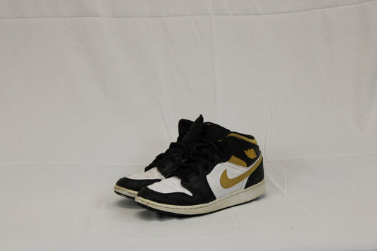 Nike Air Jordan 1 Mid, black/university gold, Youth size 5.5