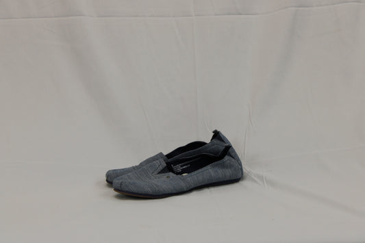 Mad Paw slip-on loafer, denim blue, Women's size 9