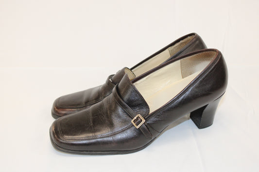 Casual Corner mid heel loafer, brown leather, Women's 9
