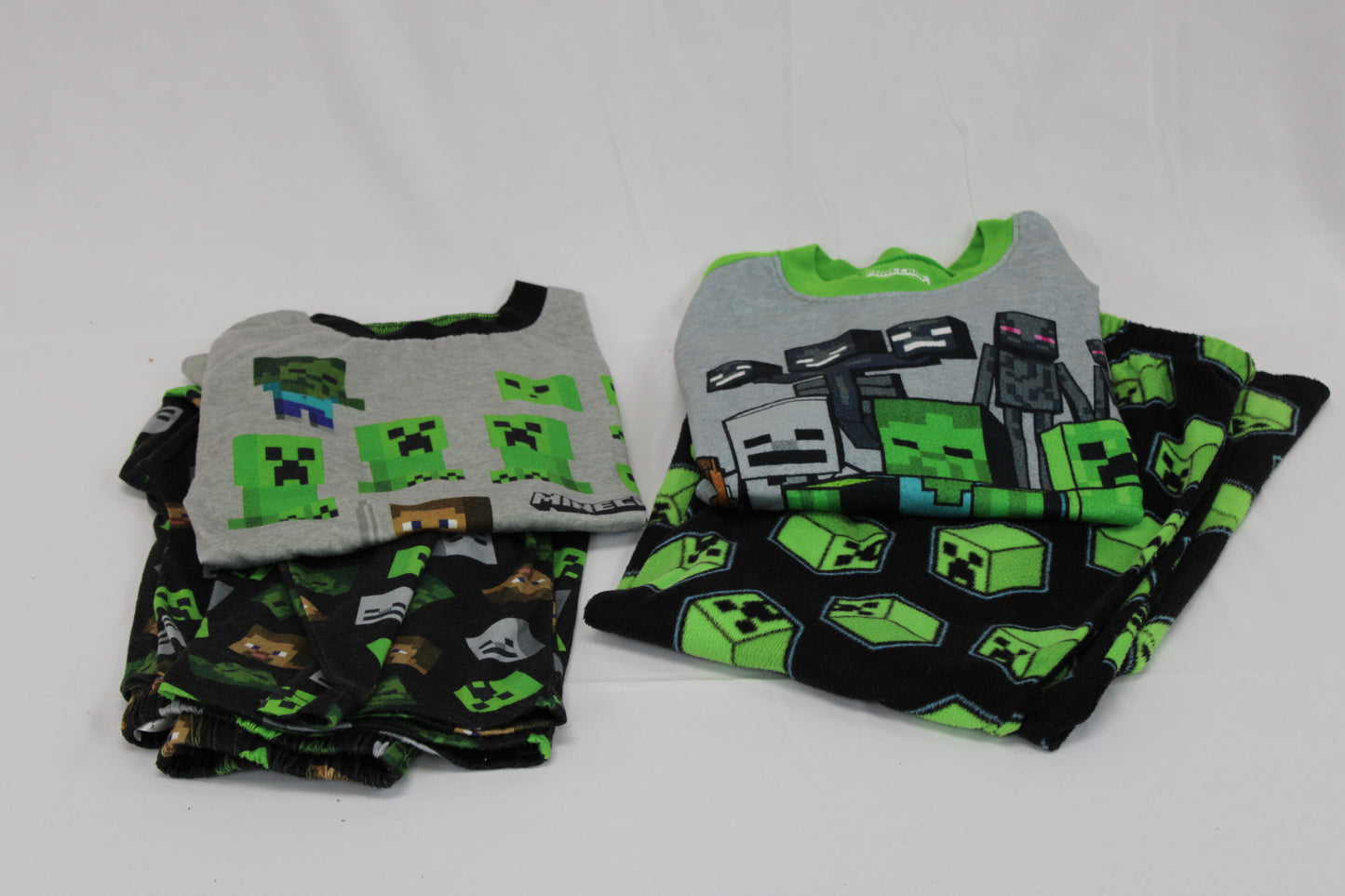 Minecraft 4 piece bundle pajama set, Boy's 10/12