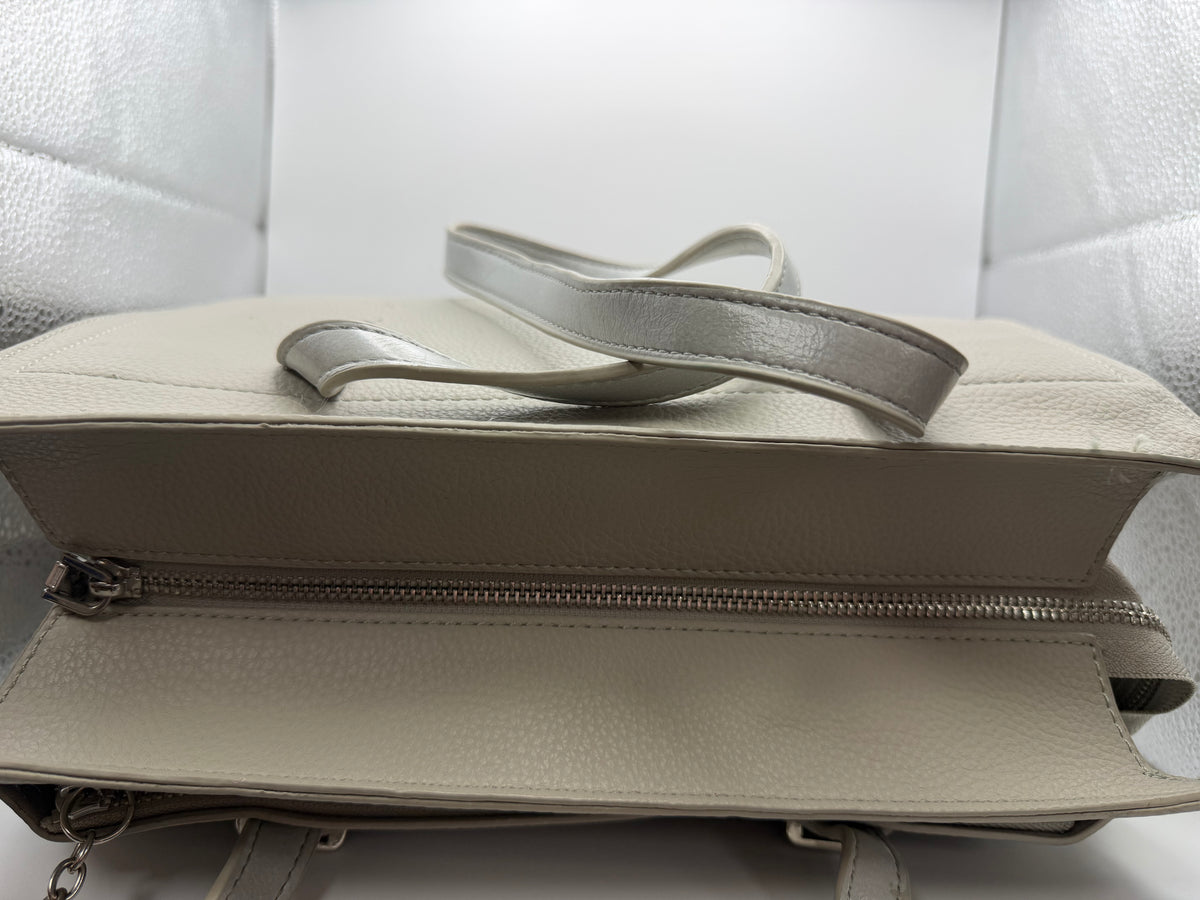 Urban Expressions Gray Purse