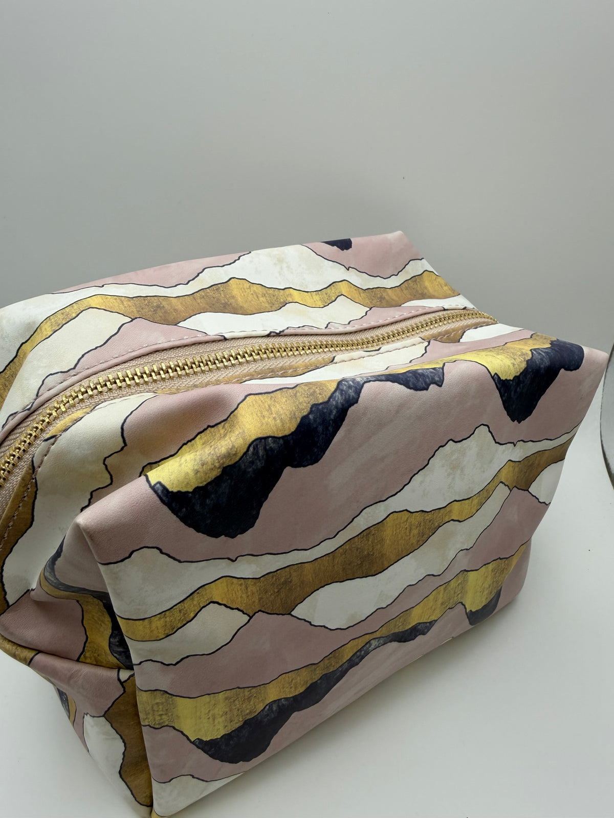 Ivory Ella Makeup Bag/Pouch