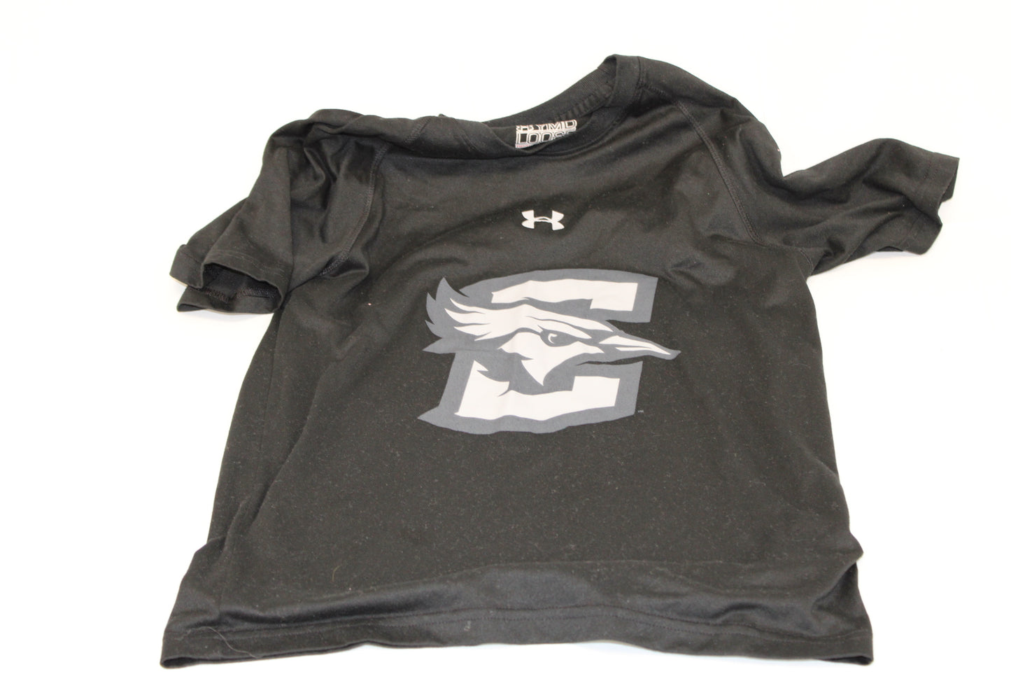 Under Armour Heatgear Creighton Bluejays moisture wicking t-shirt, Boy's M