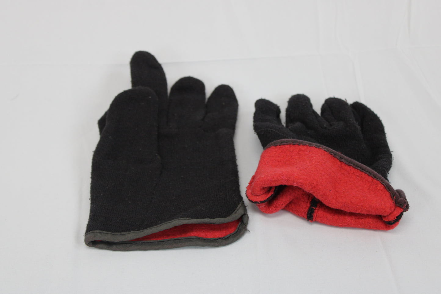 Unisex merino wool lined gloves, black, Large