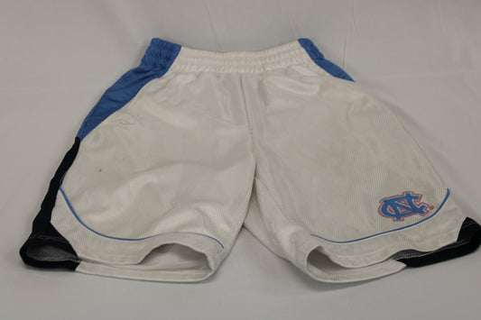 North Carolina mesh basketball shorts, white, Boy's M