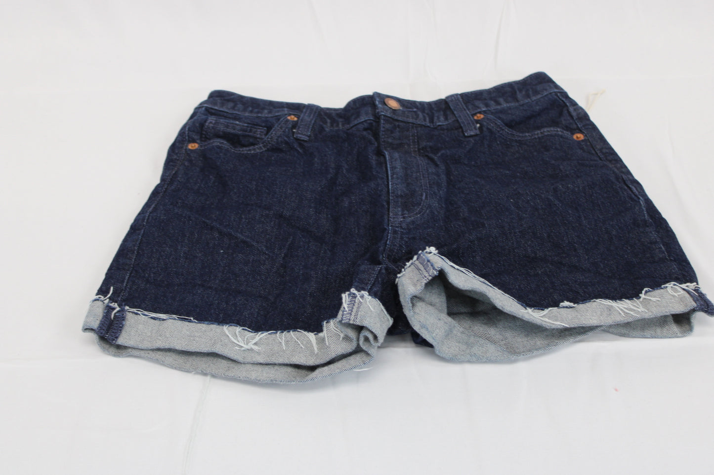 Universal Thread dark wash mid rise denim short, Women's 4