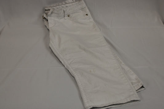 Maurices relaxed fit ankle length jeans, white, Women's 11/12