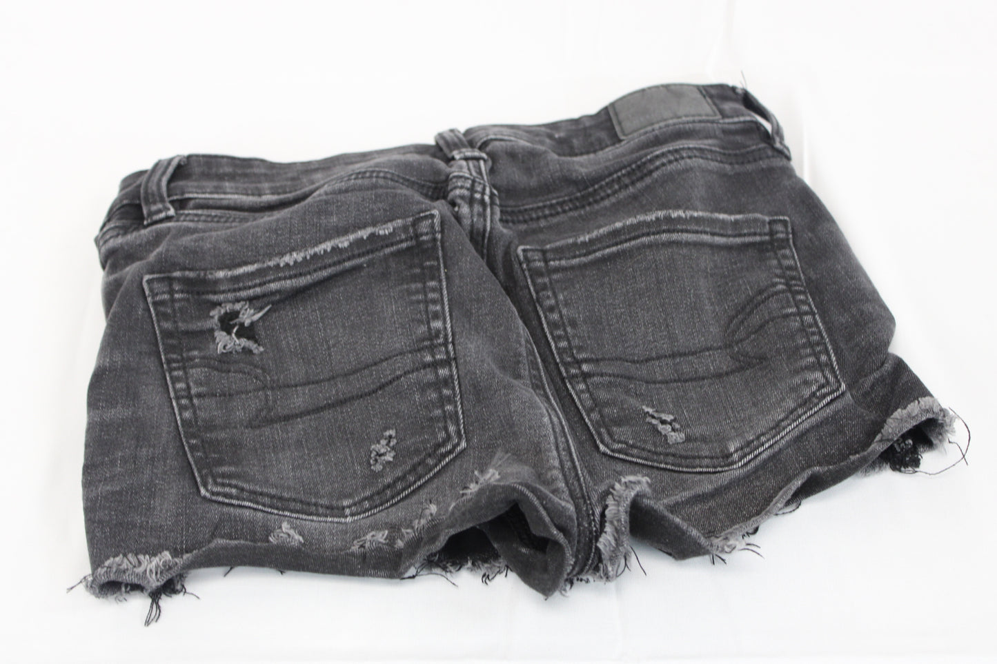 American Eagle high rise black denim shorts, Women's 00