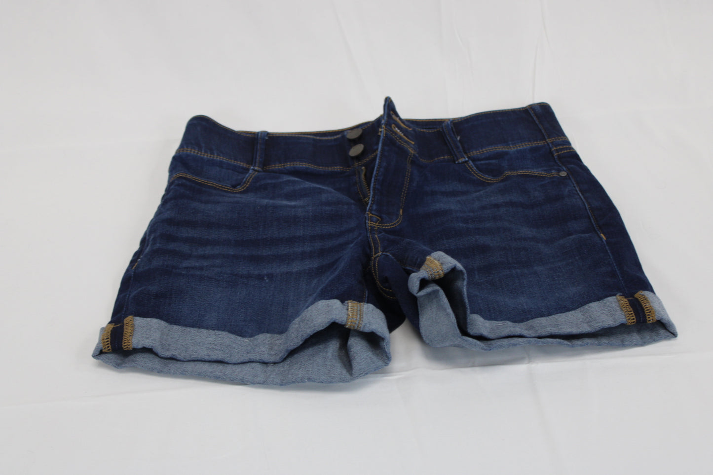 Apt. 9 regular fit denim shorts, Women's 6