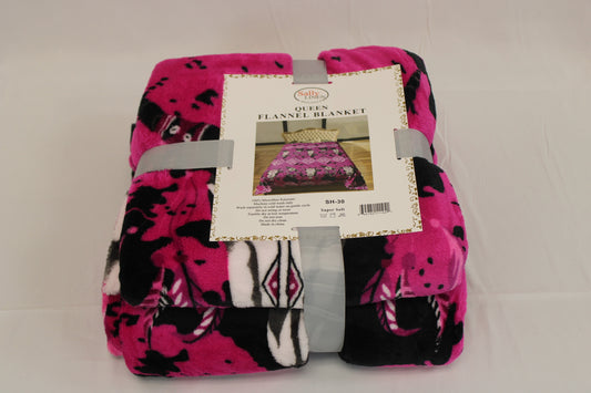 Tribal patterned Queen fleece blanket, pink/blk