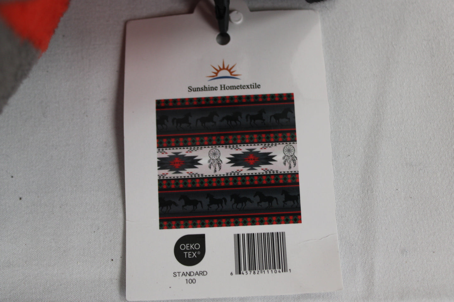 Tribal patterned fleece throw blanket, blk/red