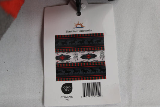 Tribal patterned fleece throw blanket, blk/red