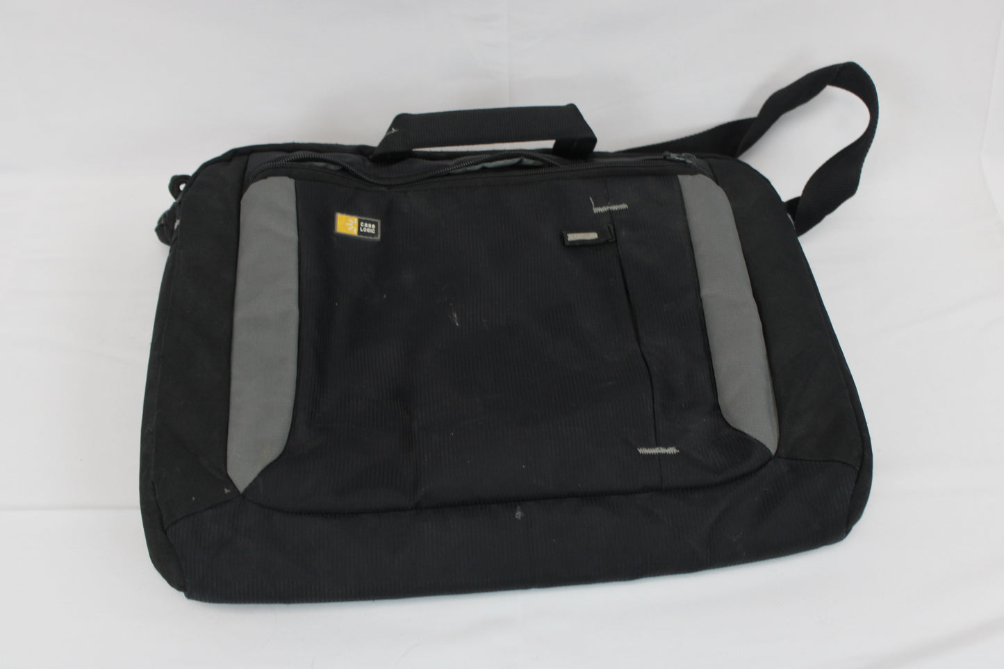 Case Logic 14'' laptop bag w/ shoulder strap