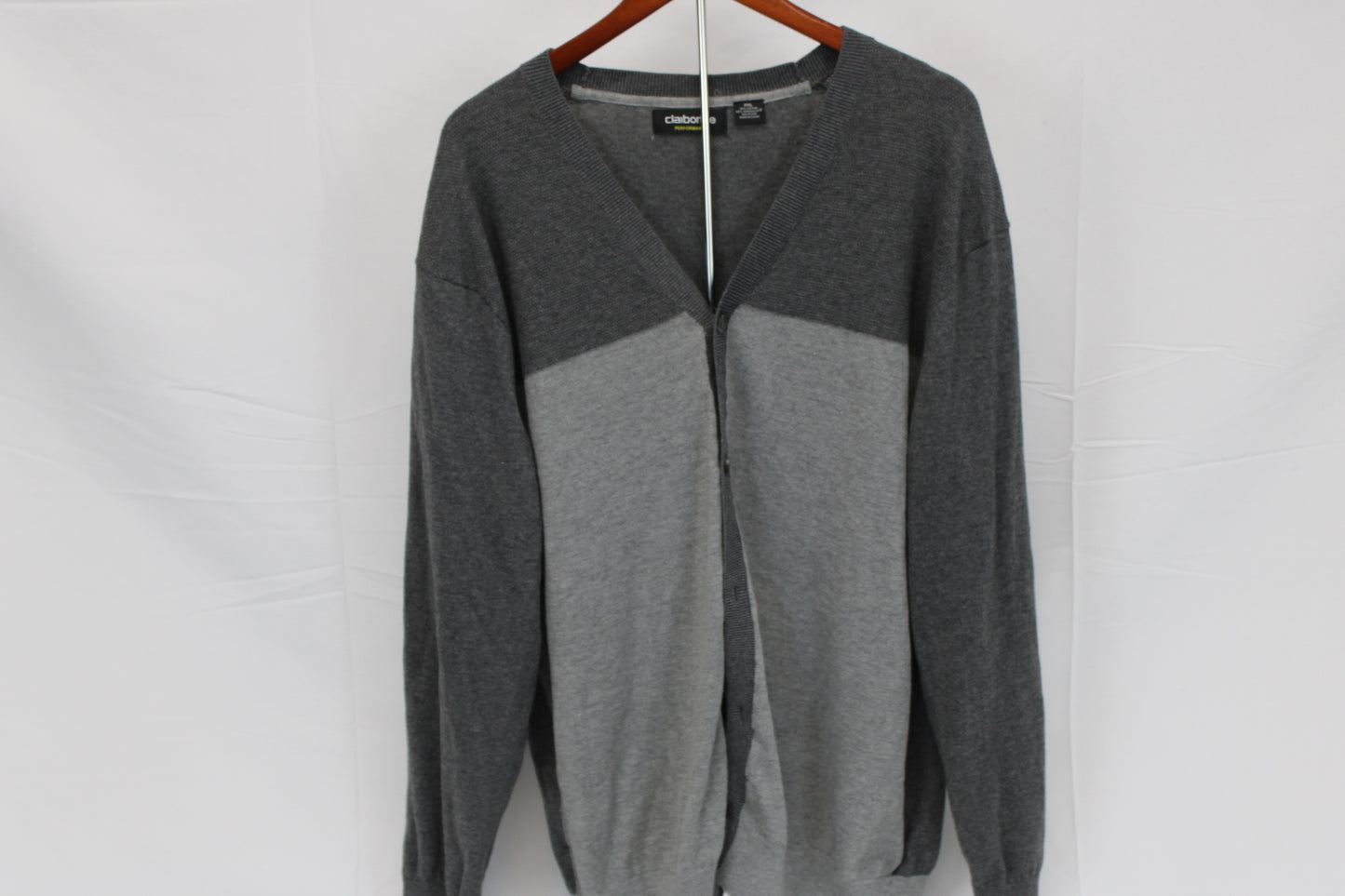 Liz Claiborne four button cardigan sweater, gray, Men's XXL