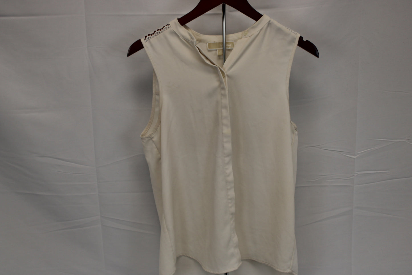 Michael Kors sleeveless button down blouse, cream, Women's M