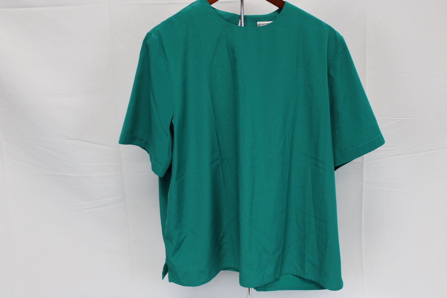 Investments polyester short sleeve dress blouse, Women's 18