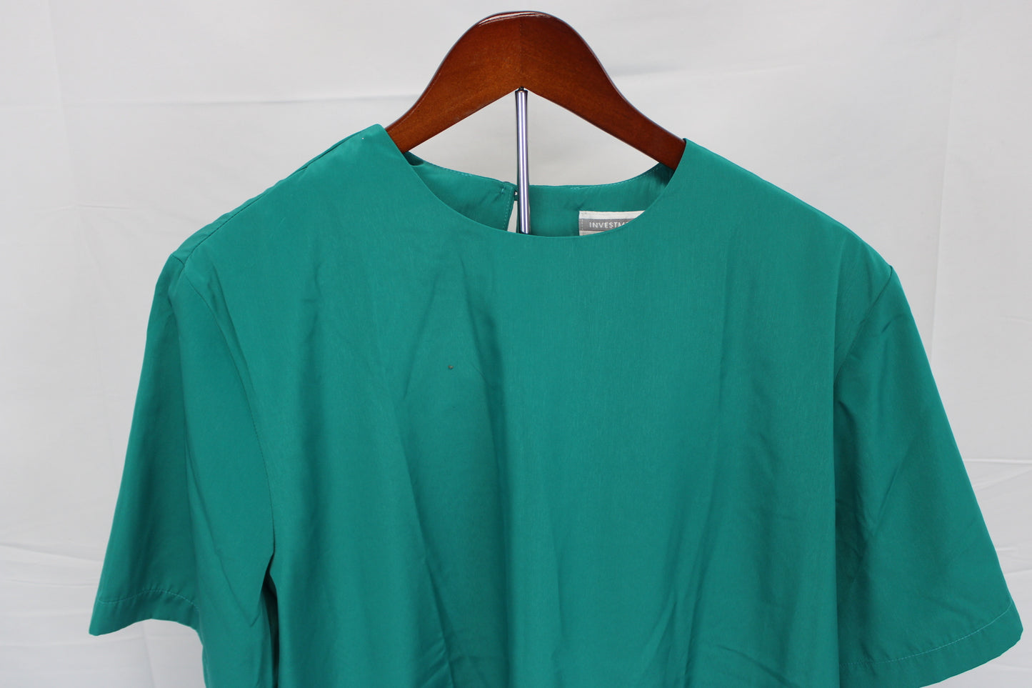 Investments polyester short sleeve dress blouse, Women's 18