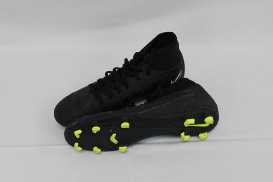 Nike Mercurial Superfly 9 molded soccer cleat, Men's 8.5