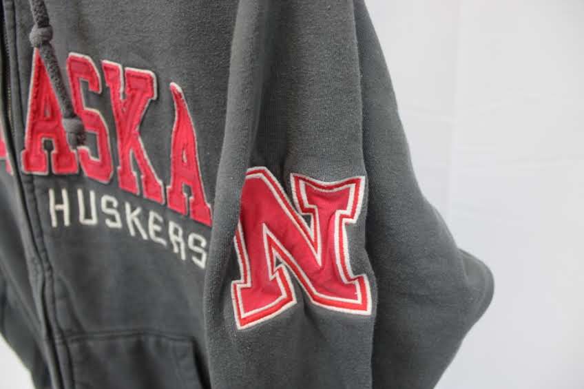 Nebraska Cornhuskers fleece lined hooded sweatshirt, Men's XL