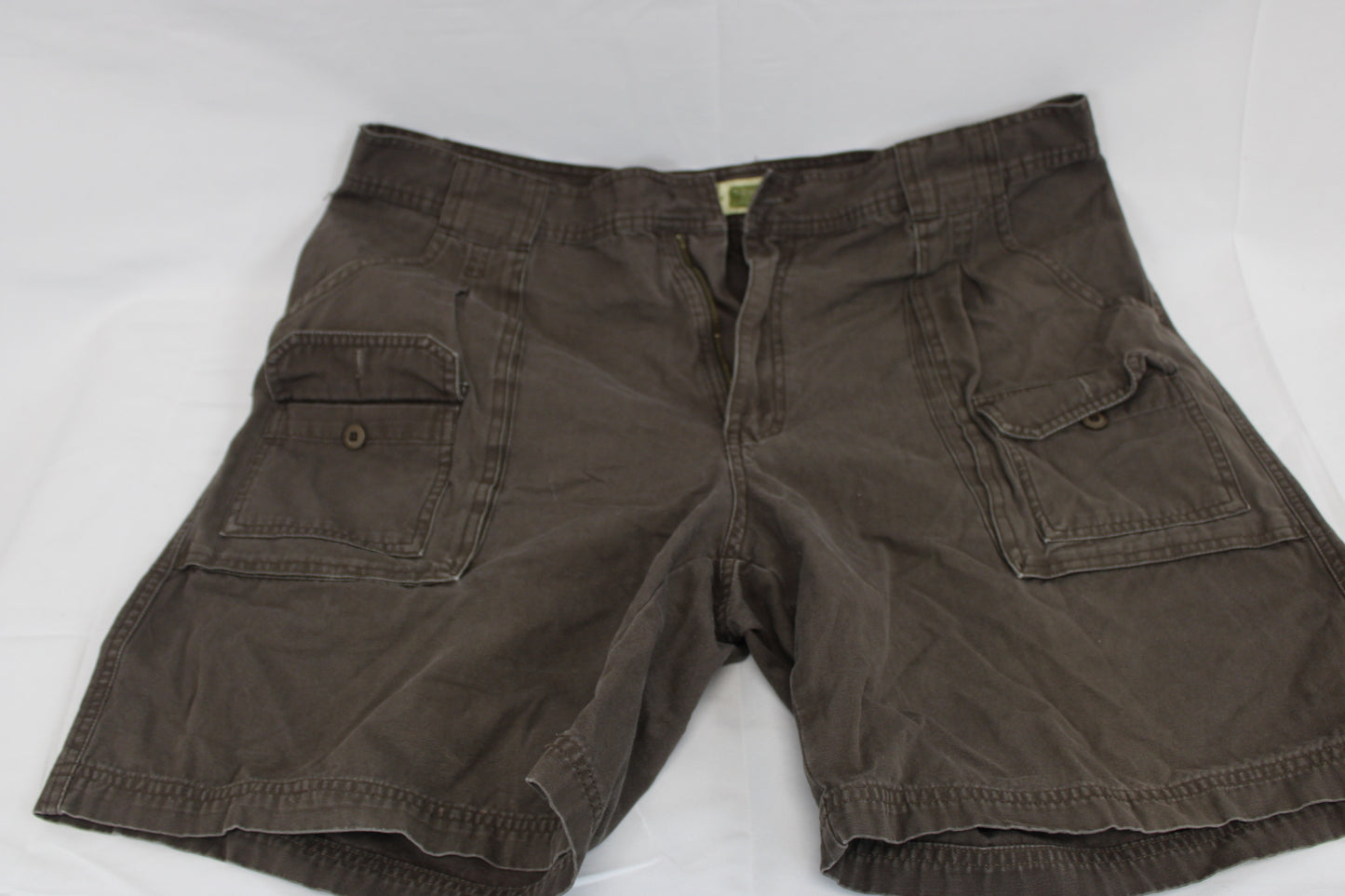 Cabela's 7 pocket hiker cargo short, brown, Men's 40